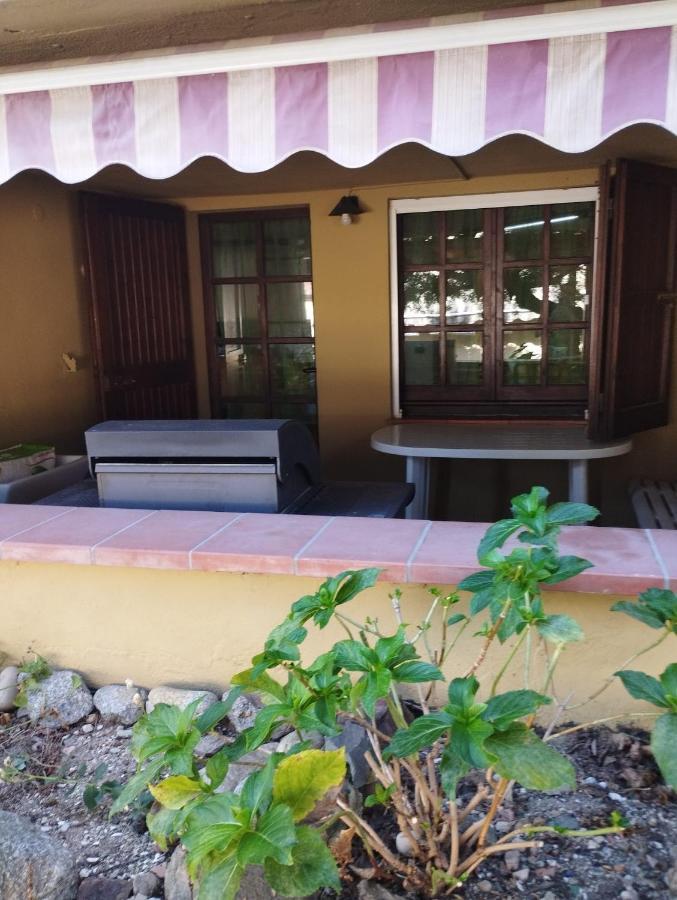 Casa Vacanze Cettina Home 3 Mt 50 Dal Mare Terra Mala Esterno foto